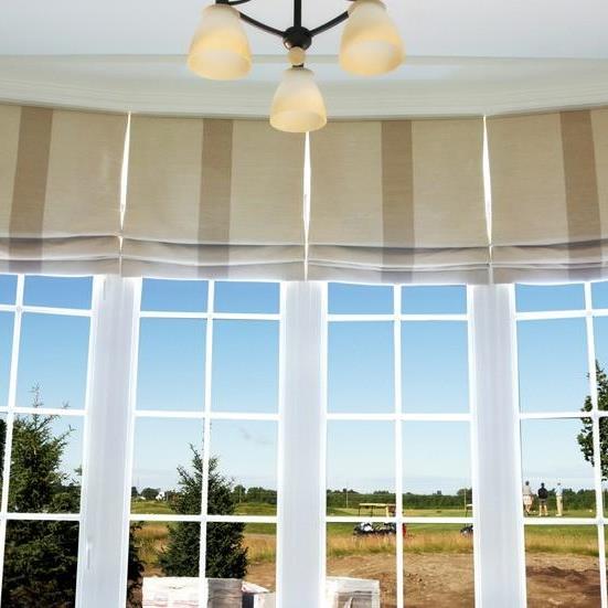 How to create the illusion of height and width with striped window blinds